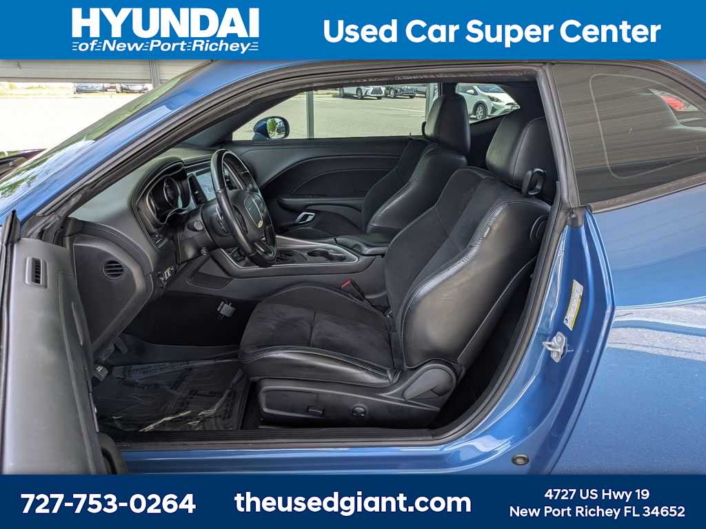 Thumbnail: 2022 Dodge Challenger - 17