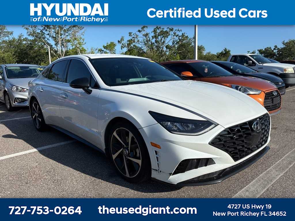 Thumbnail: 2021 Hyundai Sonata - 4