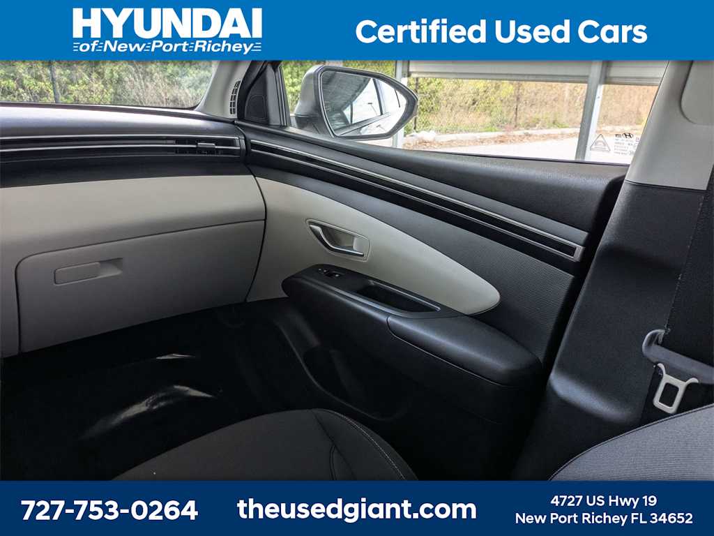 Thumbnail: 2022 Hyundai Tucson - 18