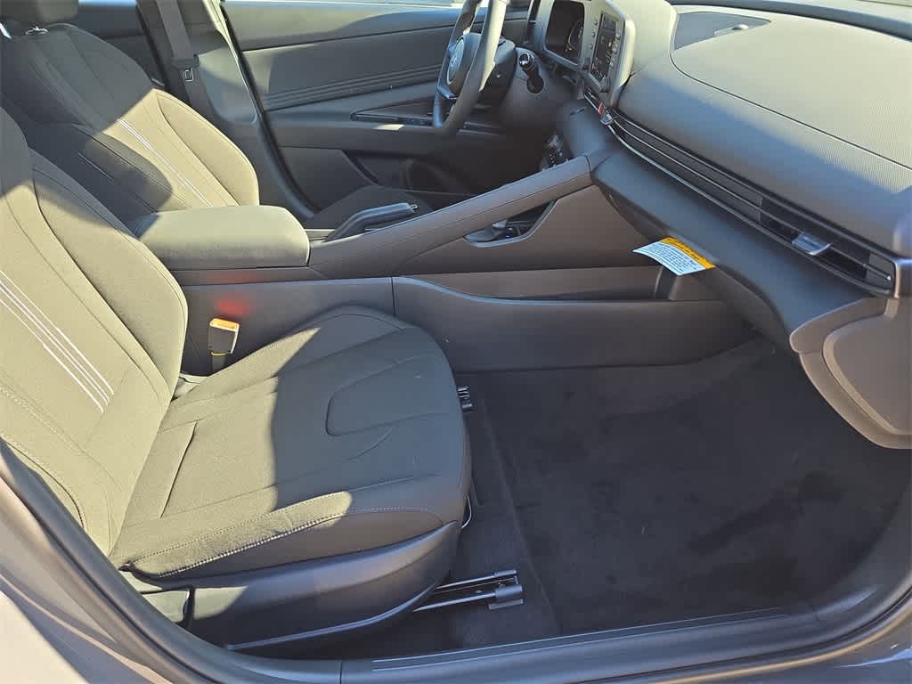 Thumbnail: 2026 Hyundai Elantra - 22