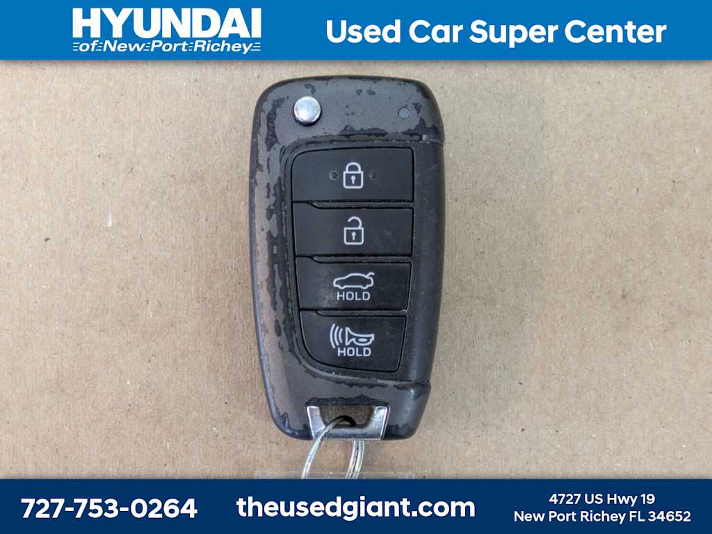 Thumbnail: 2021 Hyundai Accent - 28