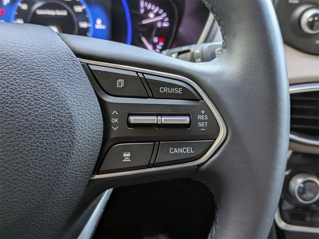 Thumbnail: 2020 Hyundai Santa Fe - 32