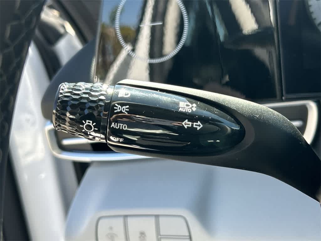 Thumbnail: 2025 Hyundai Elantra - 26