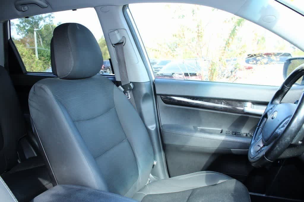 Thumbnail: 2015 Kia Sorento - 7