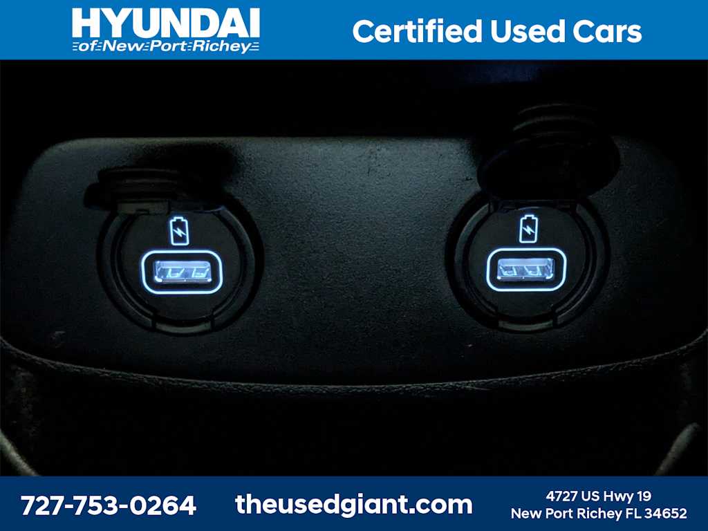 Thumbnail: 2020 Hyundai Santa Fe - 19