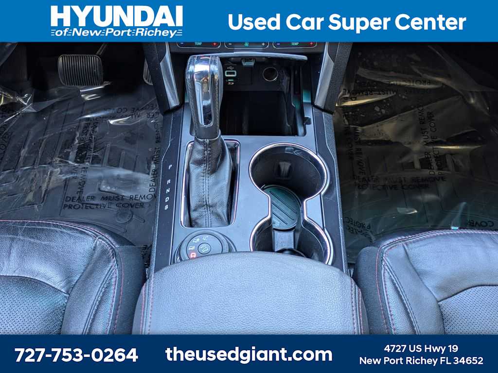 Thumbnail: 2016 Ford Explorer - 25