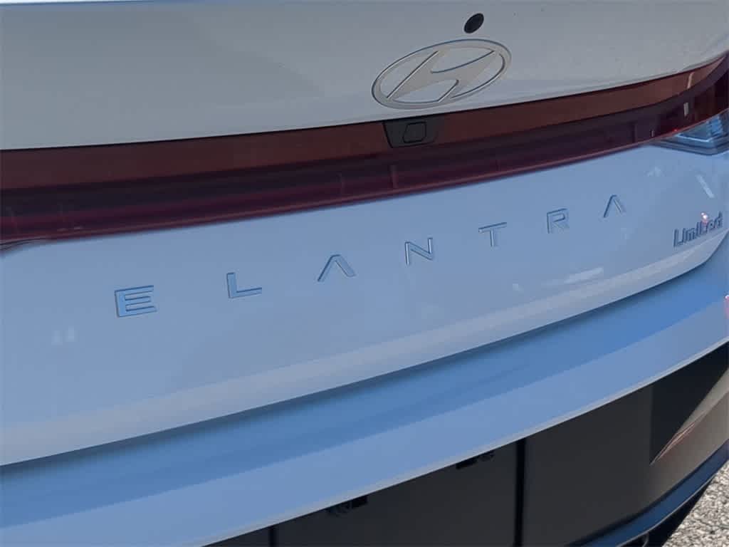 Thumbnail: 2026 Hyundai Elantra - 12
