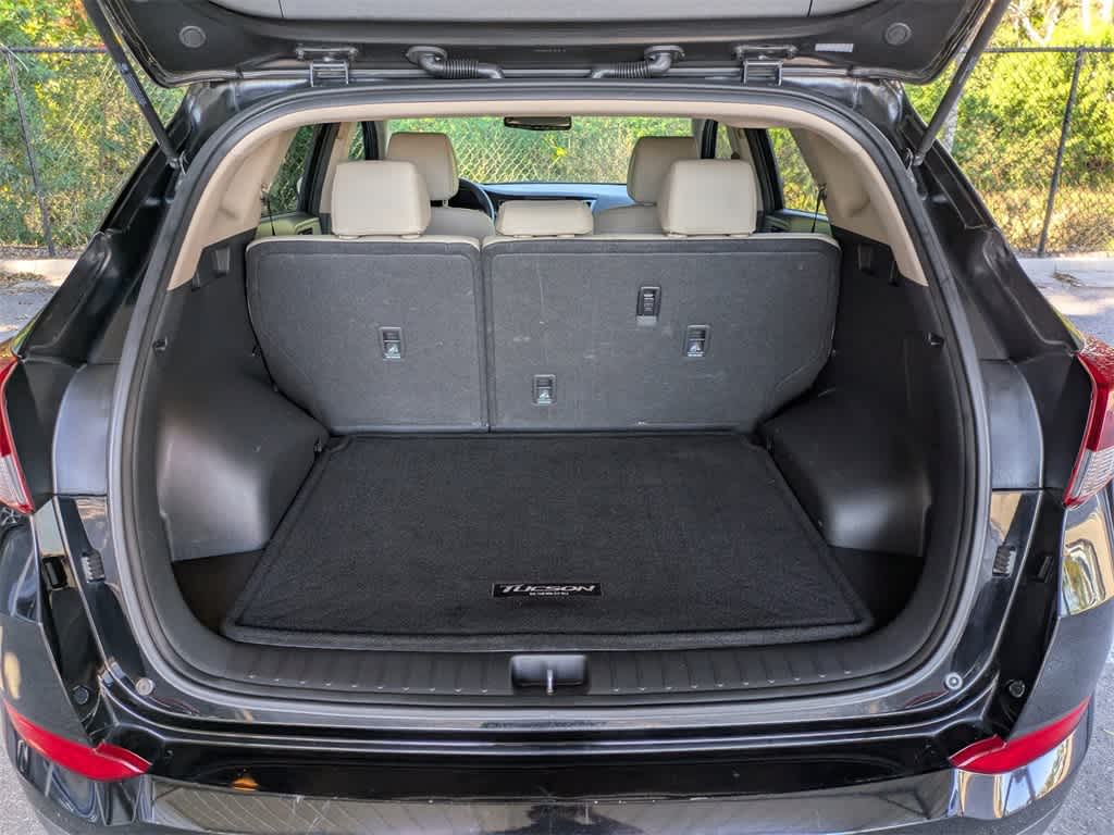 Thumbnail: 2018 Hyundai Tucson - 12