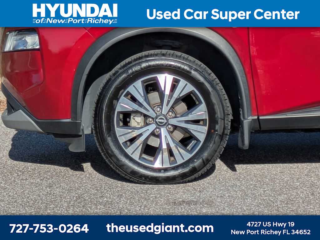 Thumbnail: 2022 Nissan Rogue - 11