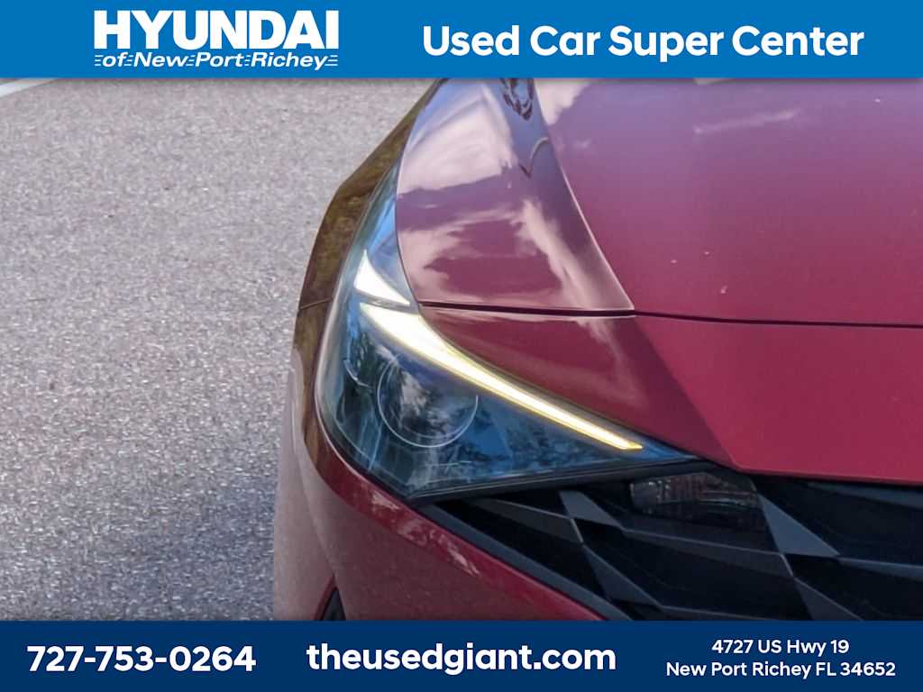 Thumbnail: 2023 Hyundai Elantra - 9