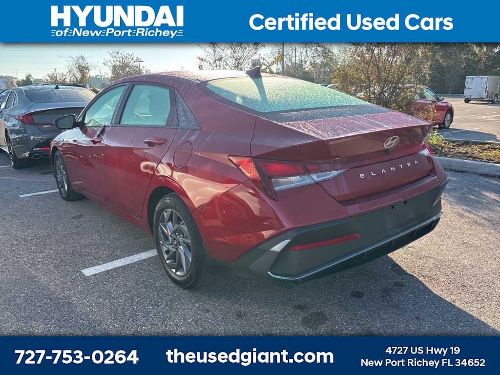 Thumbnail: 2024 Hyundai Elantra - 2