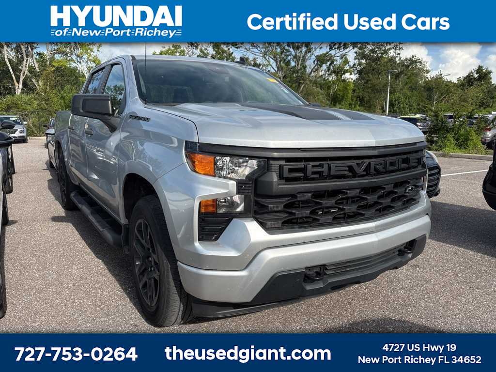 Thumbnail: 2022 Chevrolet Silverado 1500 - 4