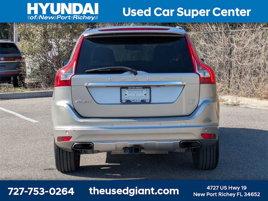 Thumbnail: 2015 Volvo XC60 - 4