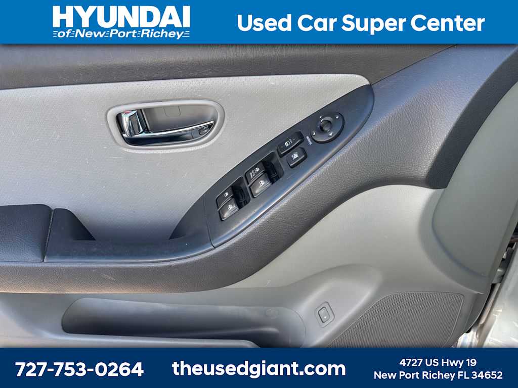 Thumbnail: 2010 Hyundai Elantra - 9