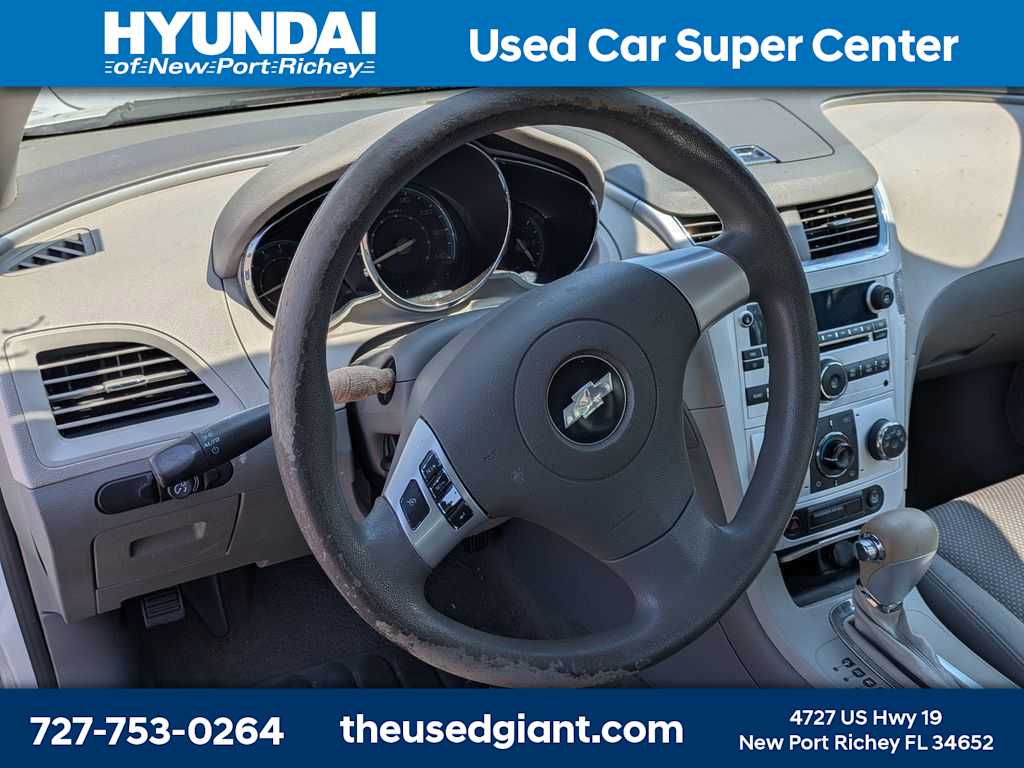 Thumbnail: 2008 Chevrolet Malibu - 10