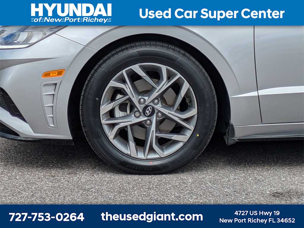 Thumbnail: 2021 Hyundai Sonata - 10