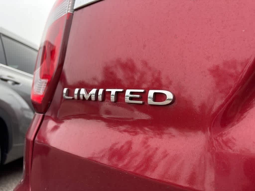 Thumbnail: 2019 Ford Explorer - 5