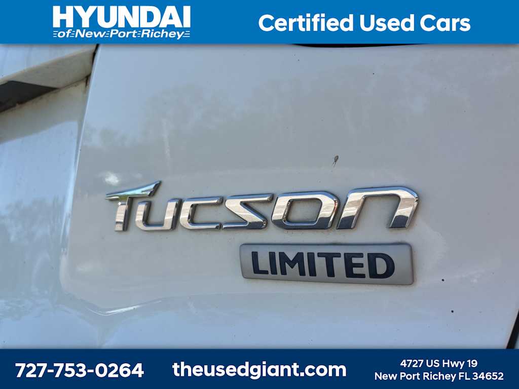 Thumbnail: 2013 Hyundai Tucson - 5