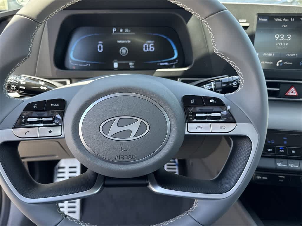 2025 Hyundai Elantra Sport 20