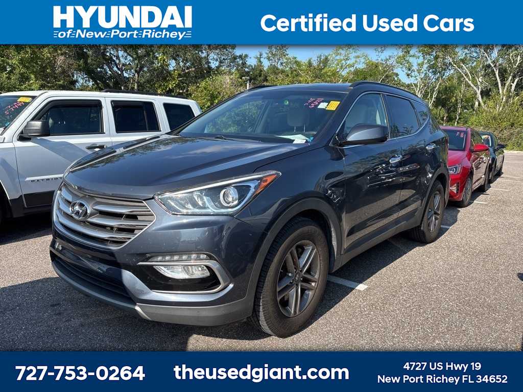 Thumbnail: 2017 Hyundai Santa Fe - 1