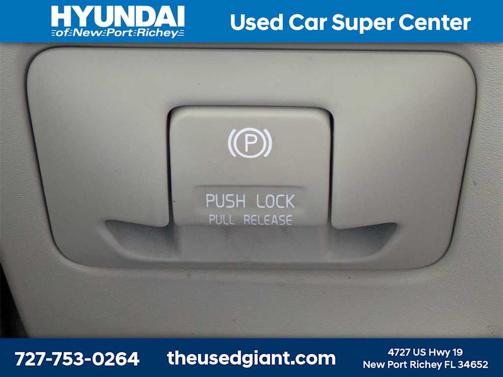 Thumbnail: 2015 Volvo XC60 - 31