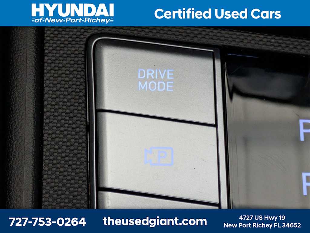 Thumbnail: 2021 Hyundai Elantra - 21