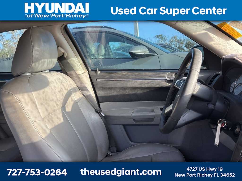 Thumbnail: 2007 Chrysler 300 - 8