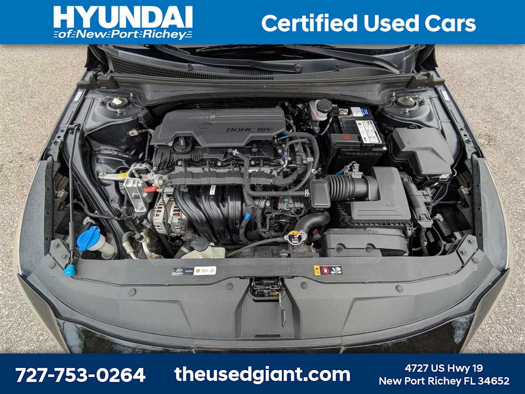 Thumbnail: 2022 Hyundai Elantra - 13