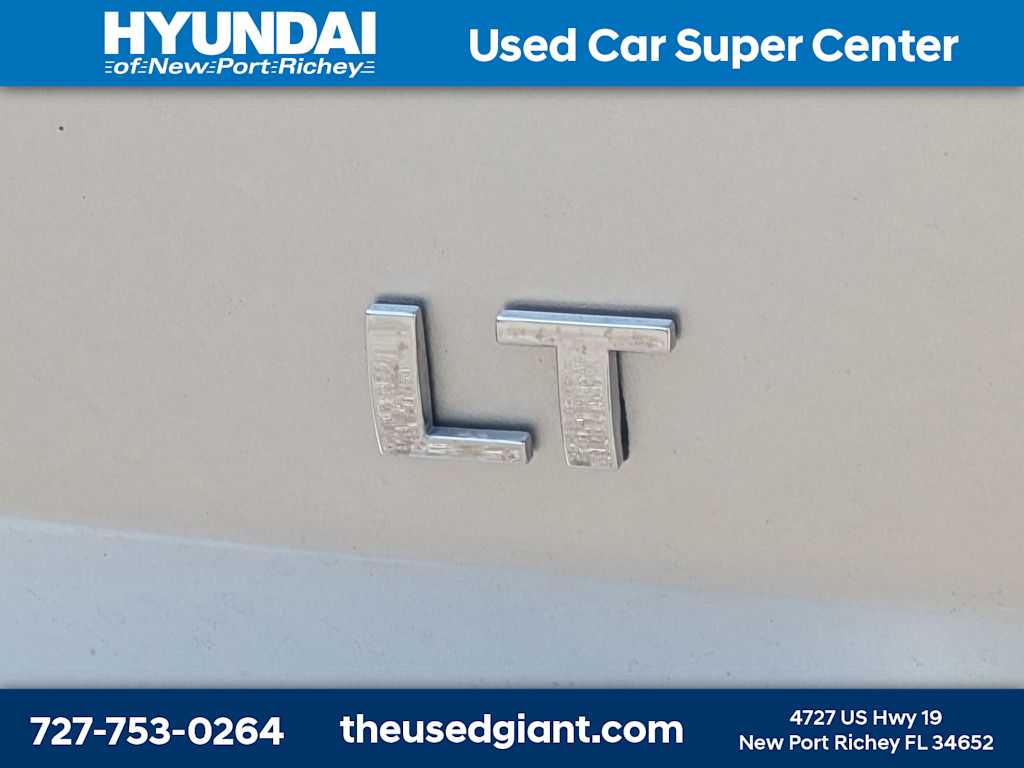 Thumbnail: 2022 Chevrolet Equinox - 17