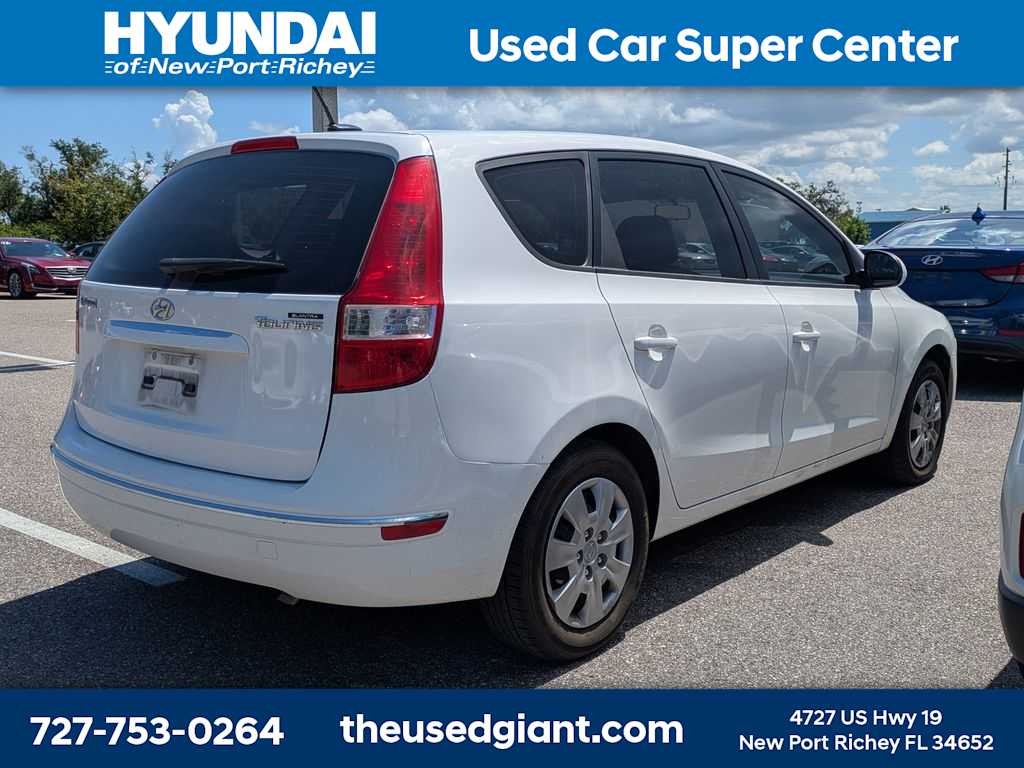 Thumbnail: 2012 Hyundai Elantra - 2