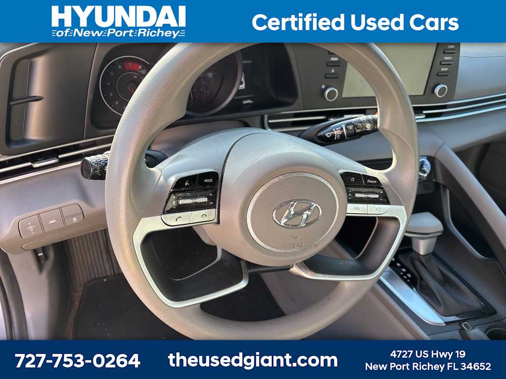 Thumbnail: 2023 Hyundai Elantra - 10