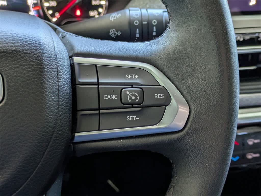 Thumbnail: 2023 Jeep Compass - 31