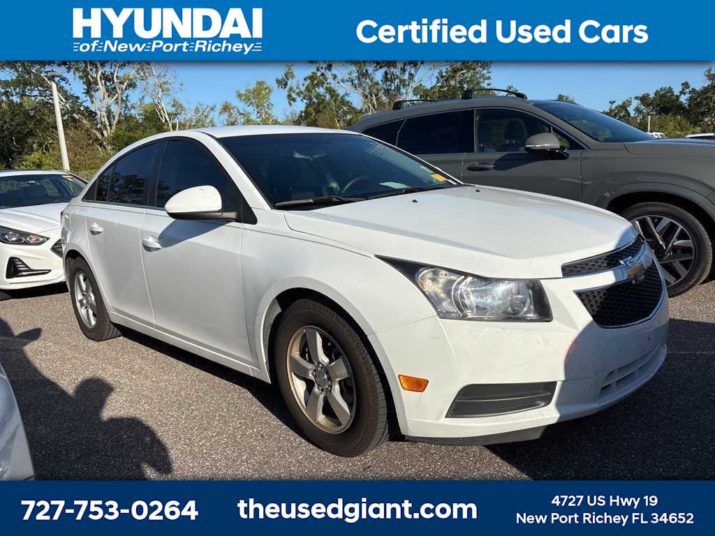 Thumbnail: 2012 Chevrolet Cruze - 4