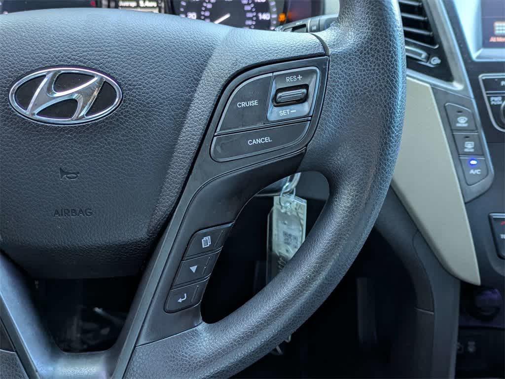 Thumbnail: 2017 Hyundai Santa Fe - 29