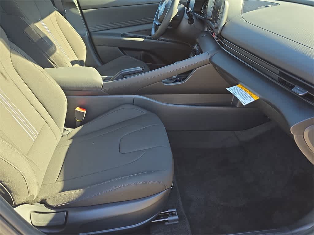 Thumbnail: 2026 Hyundai Elantra - 21