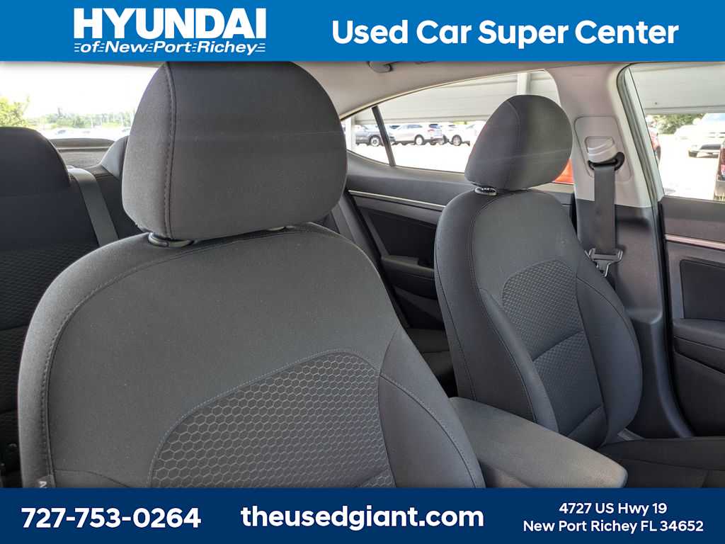 Thumbnail: 2020 Hyundai Elantra - 6