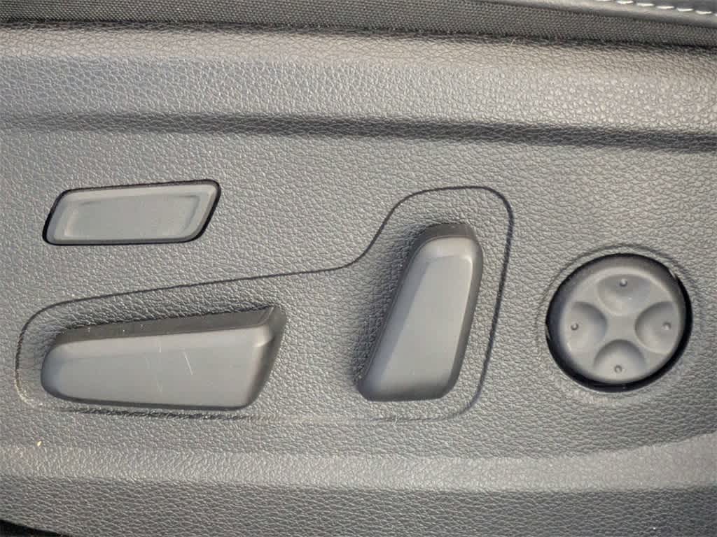 Thumbnail: 2024 Kia Telluride - 30