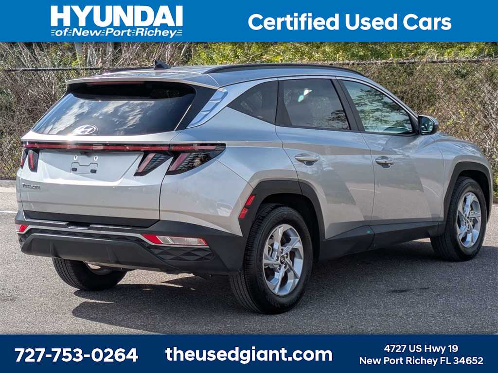 Thumbnail: 2022 Hyundai Tucson - 5