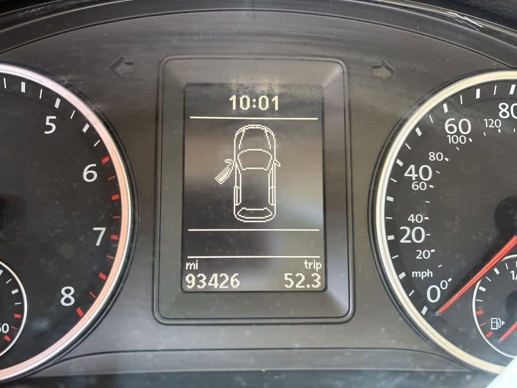 Thumbnail: 2014 Volkswagen Tiguan - 13