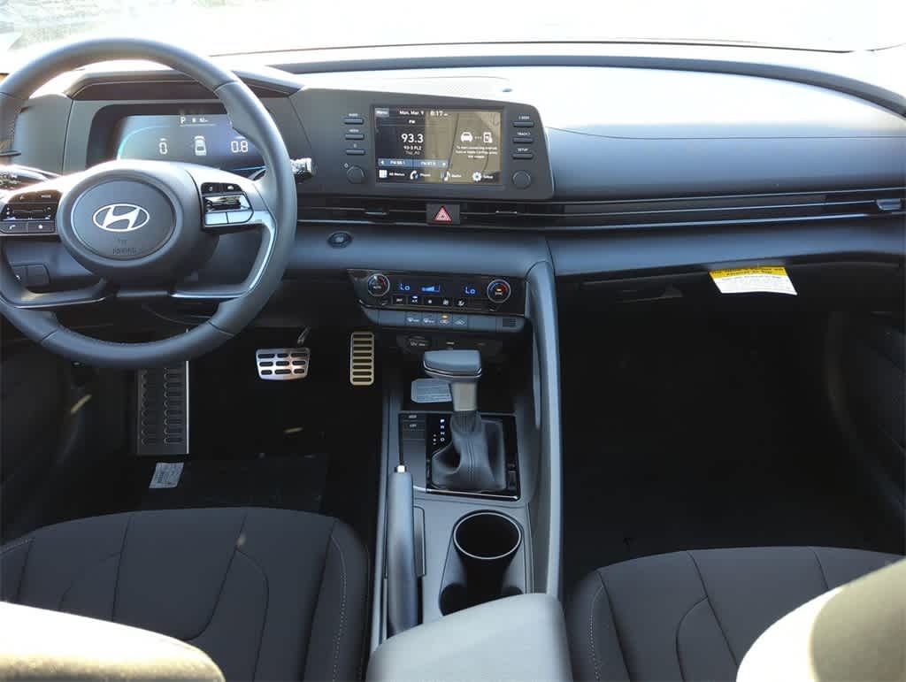 Thumbnail: 2026 Hyundai Elantra - 18