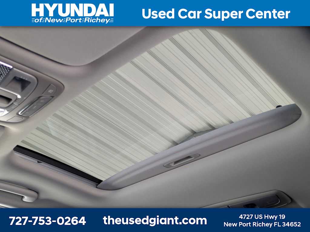 Thumbnail: 2021 Kia Telluride - 29