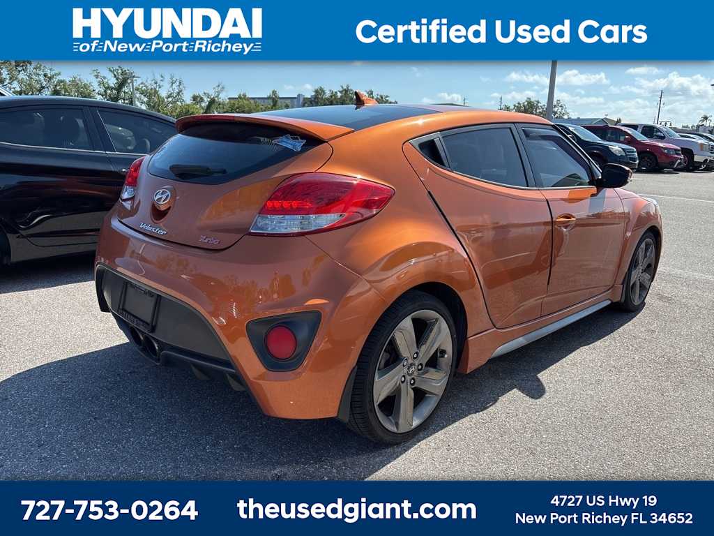 Thumbnail: 2015 Hyundai Veloster - 3