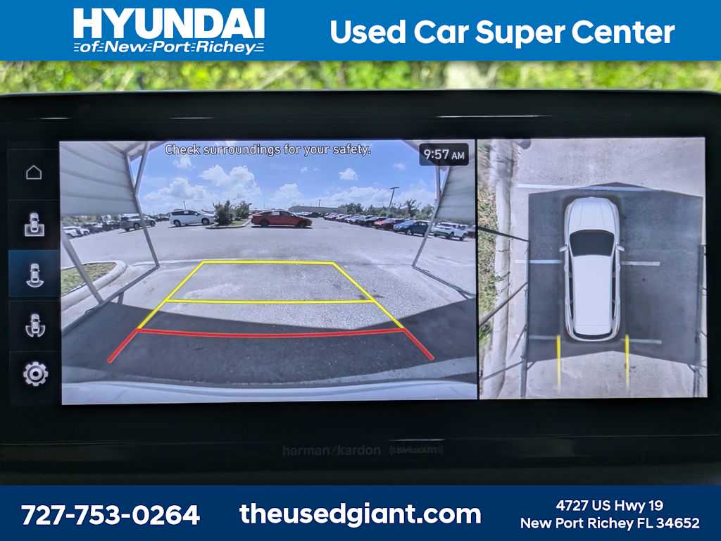 Thumbnail: 2023 Hyundai Santa Fe - 28