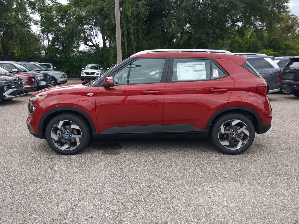 Thumbnail: 2026 Hyundai Venue - 3