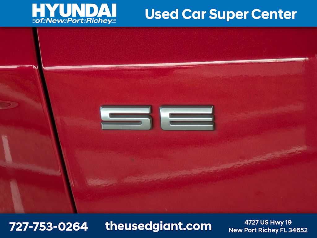 Thumbnail: 2021 Ford Escape - 13