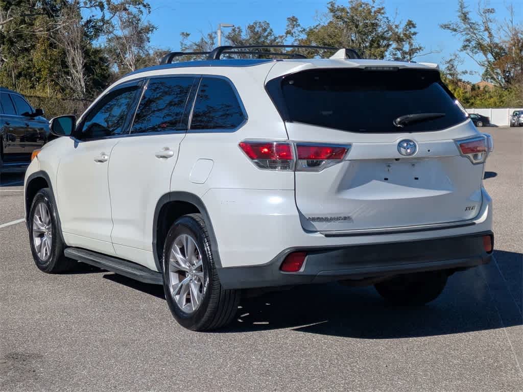 Thumbnail: 2014 Toyota Highlander - 3