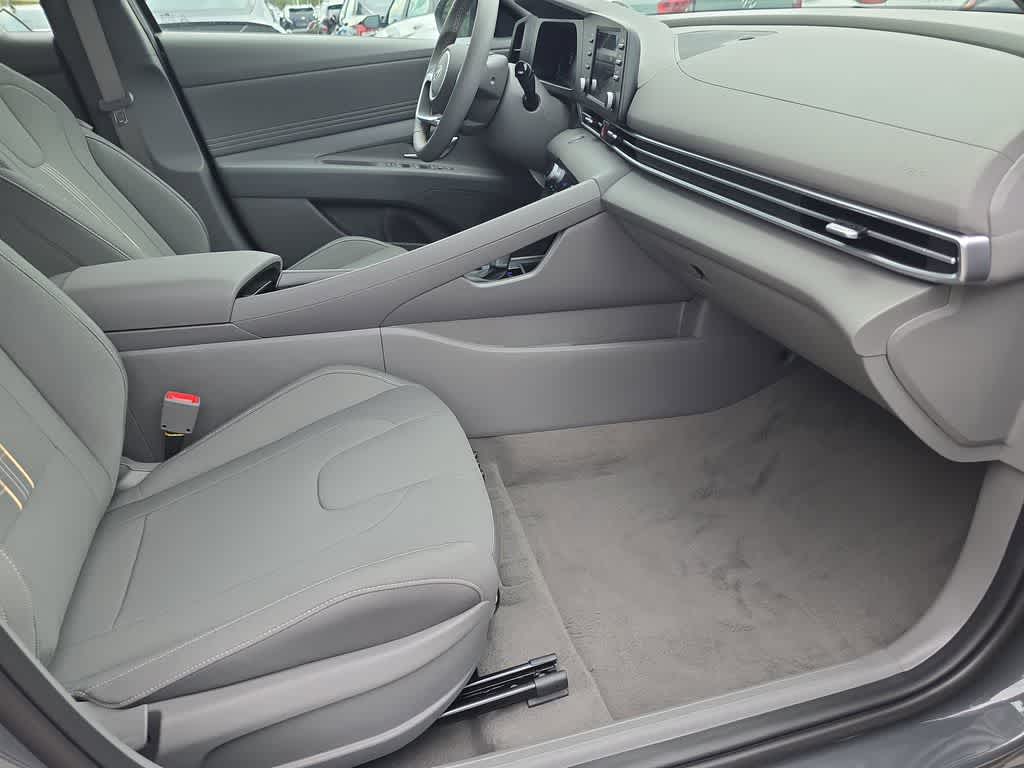 Thumbnail: 2026 Hyundai Elantra - 23