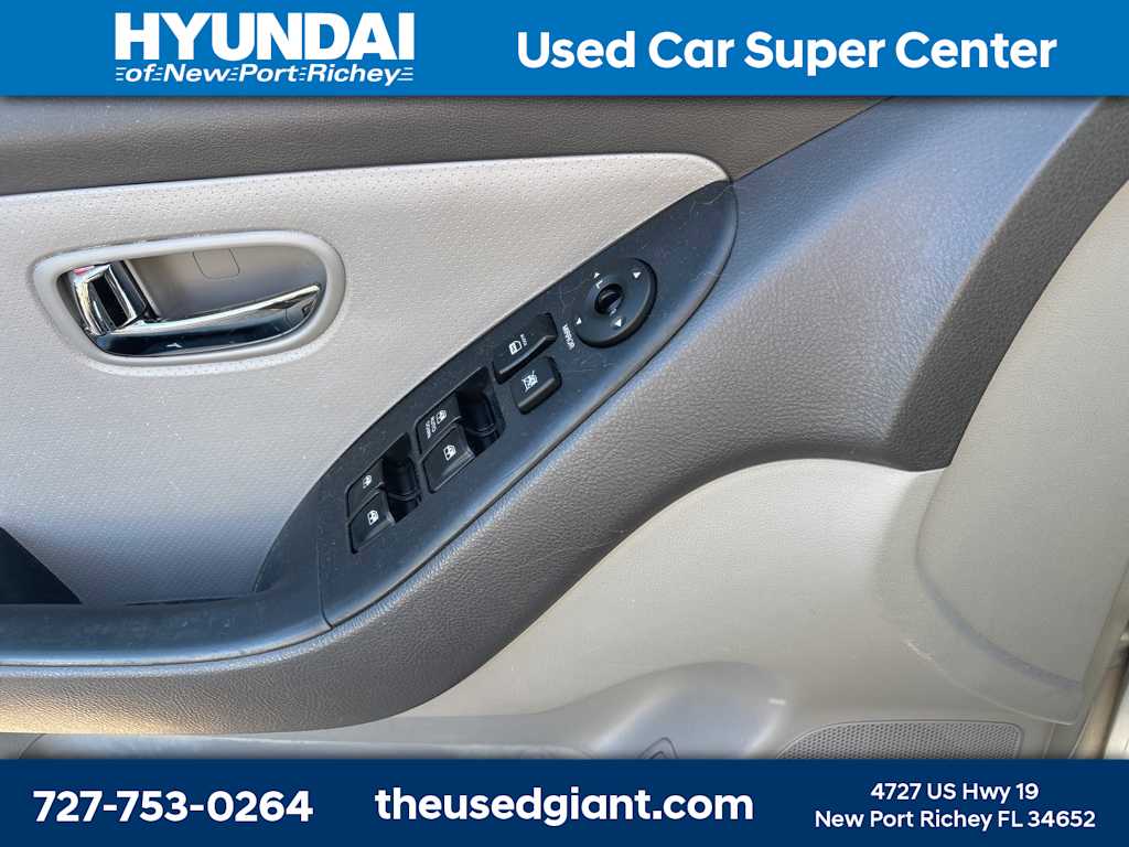 Thumbnail: 2010 Hyundai Elantra - 8