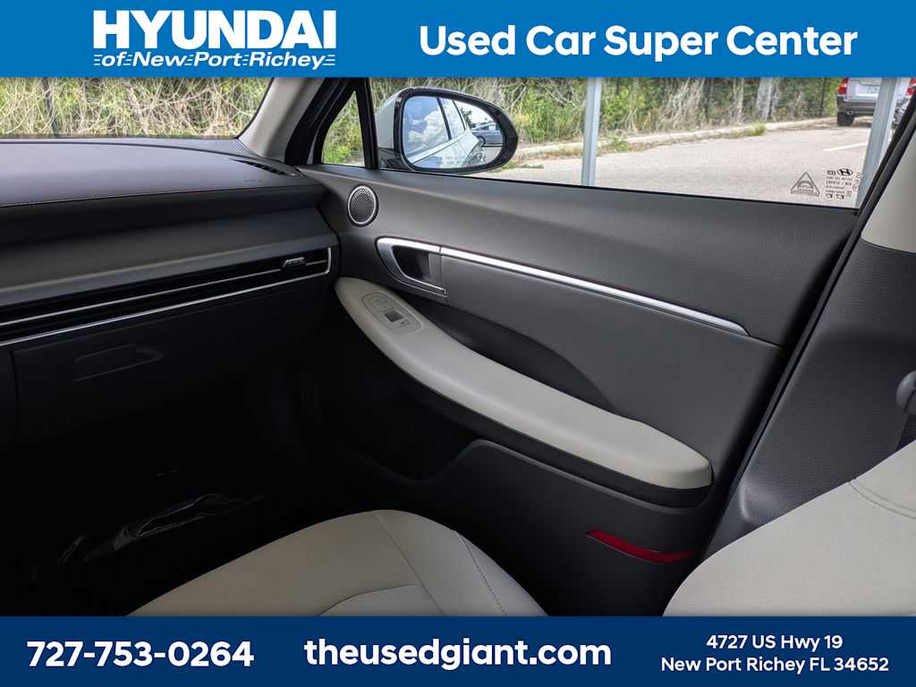 Thumbnail: 2025 Hyundai Sonata - 17