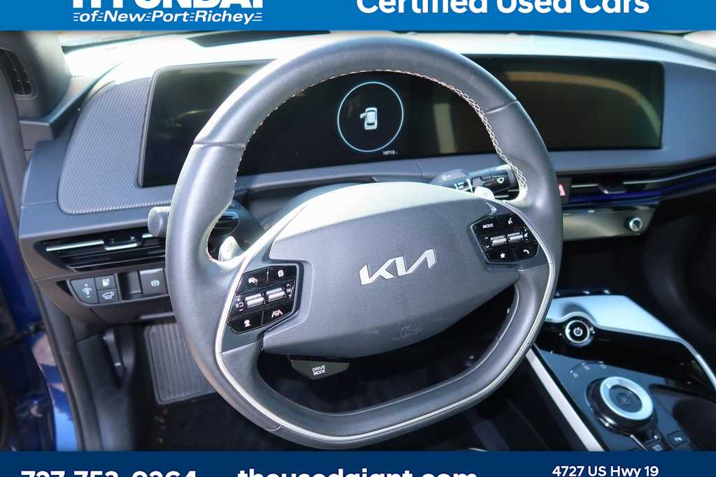 Thumbnail: 2024 Kia EV6 - 13